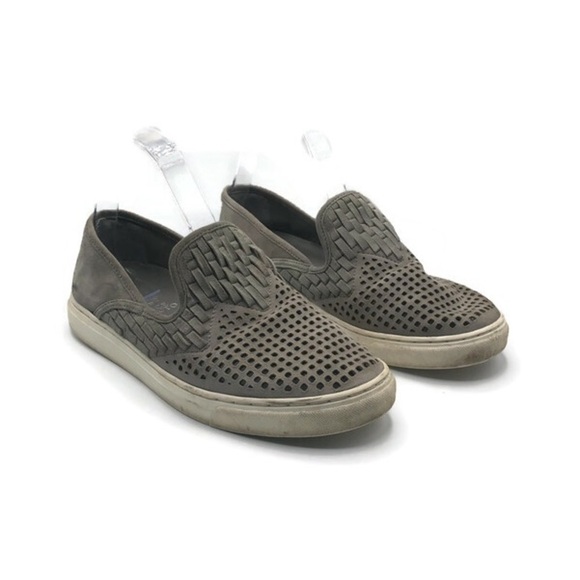 Vince Camuto women’s Gray‎ suede slip on loafers size 8 - Picture 2 of 12